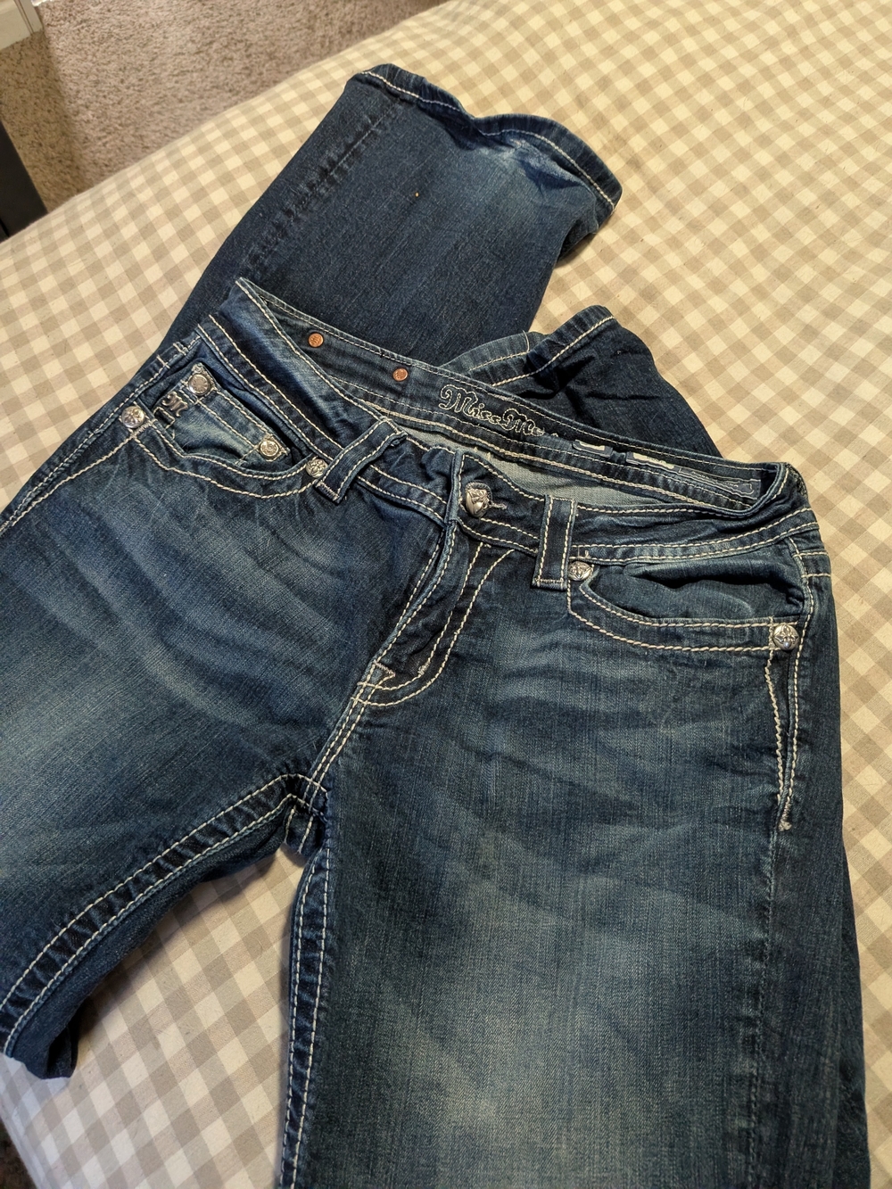 Miss Me Women's Medium Blue Boot Cut Jeans with Contrast Stitching